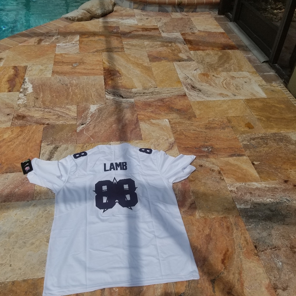 Football jerseys - Picture 5 of 7